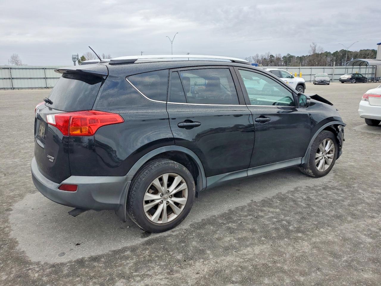 2014 TOYOTA RAV4 LIMITED photo 3