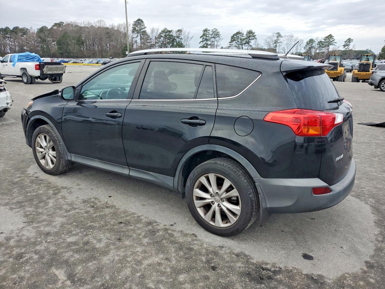 2014 TOYOTA RAV4 LIMITED photo 2