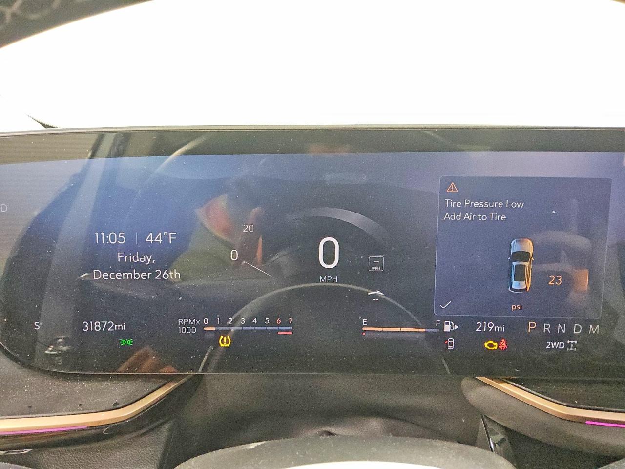 2024 BUICK ENVISION ESSENCE photo 9