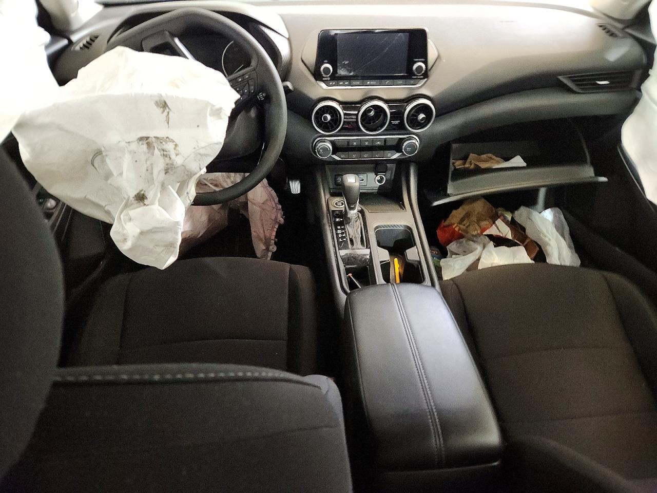 2025 NISSAN SENTRA S photo 8