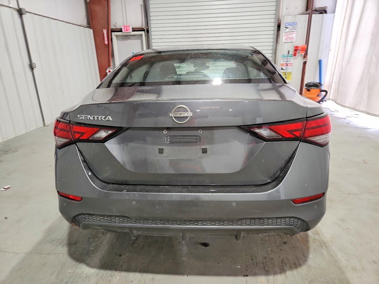 2025 NISSAN SENTRA S photo 6