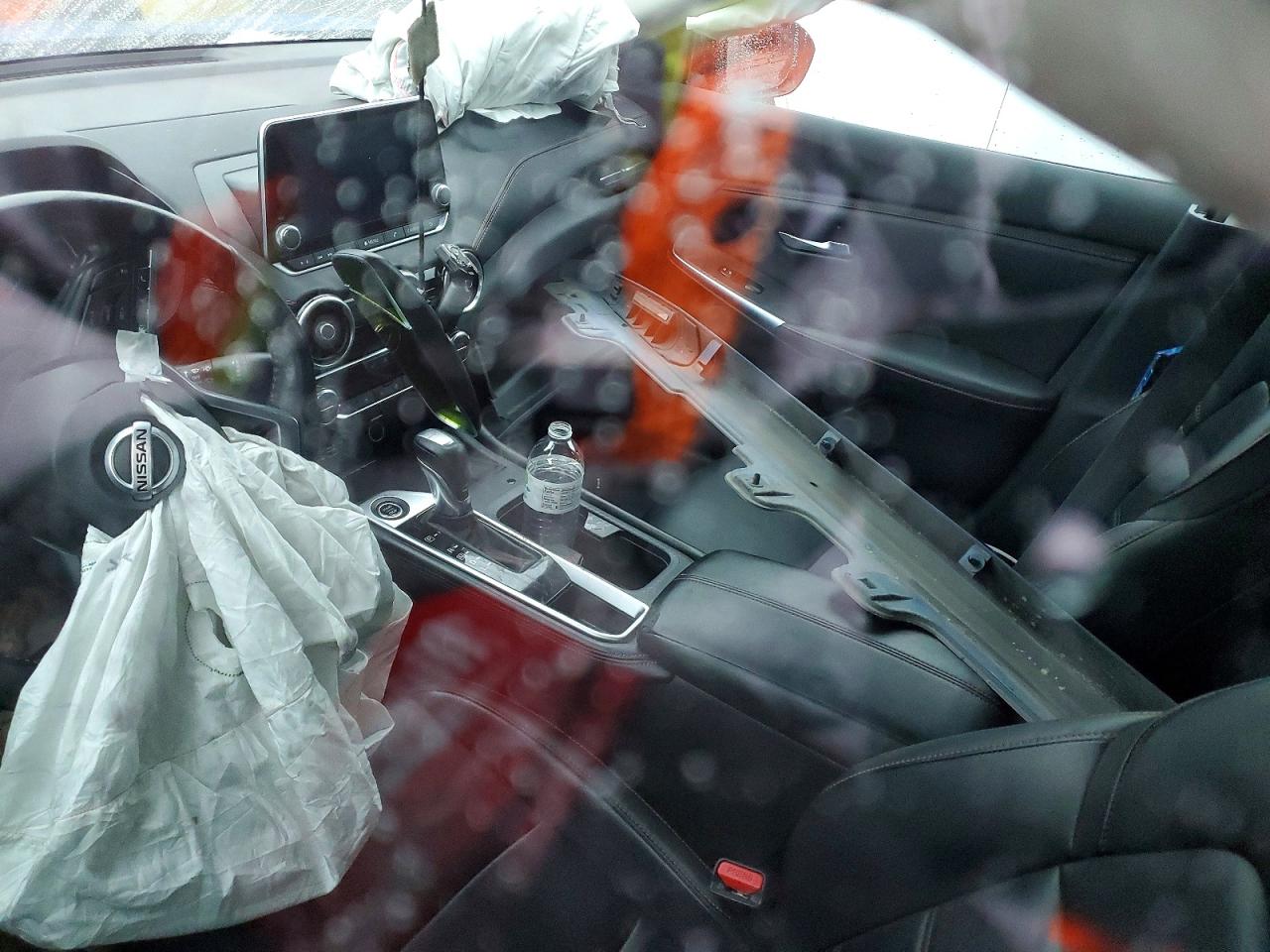 2022 NISSAN SENTRA SR photo 8