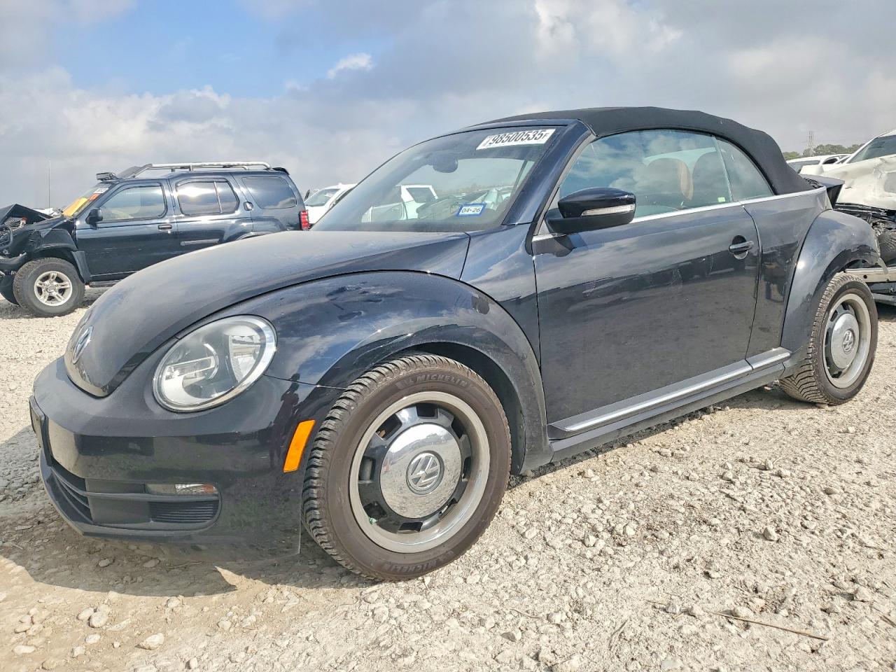 2015 VOLKSWAGEN BEETLE