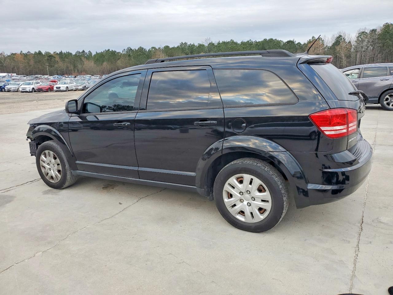 2018 DODGE JOURNEY SE photo 2