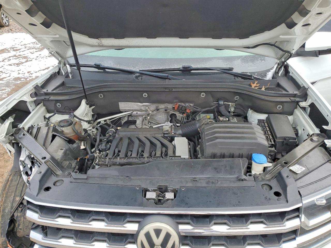 2018 VOLKSWAGEN ATLAS SE photo 12