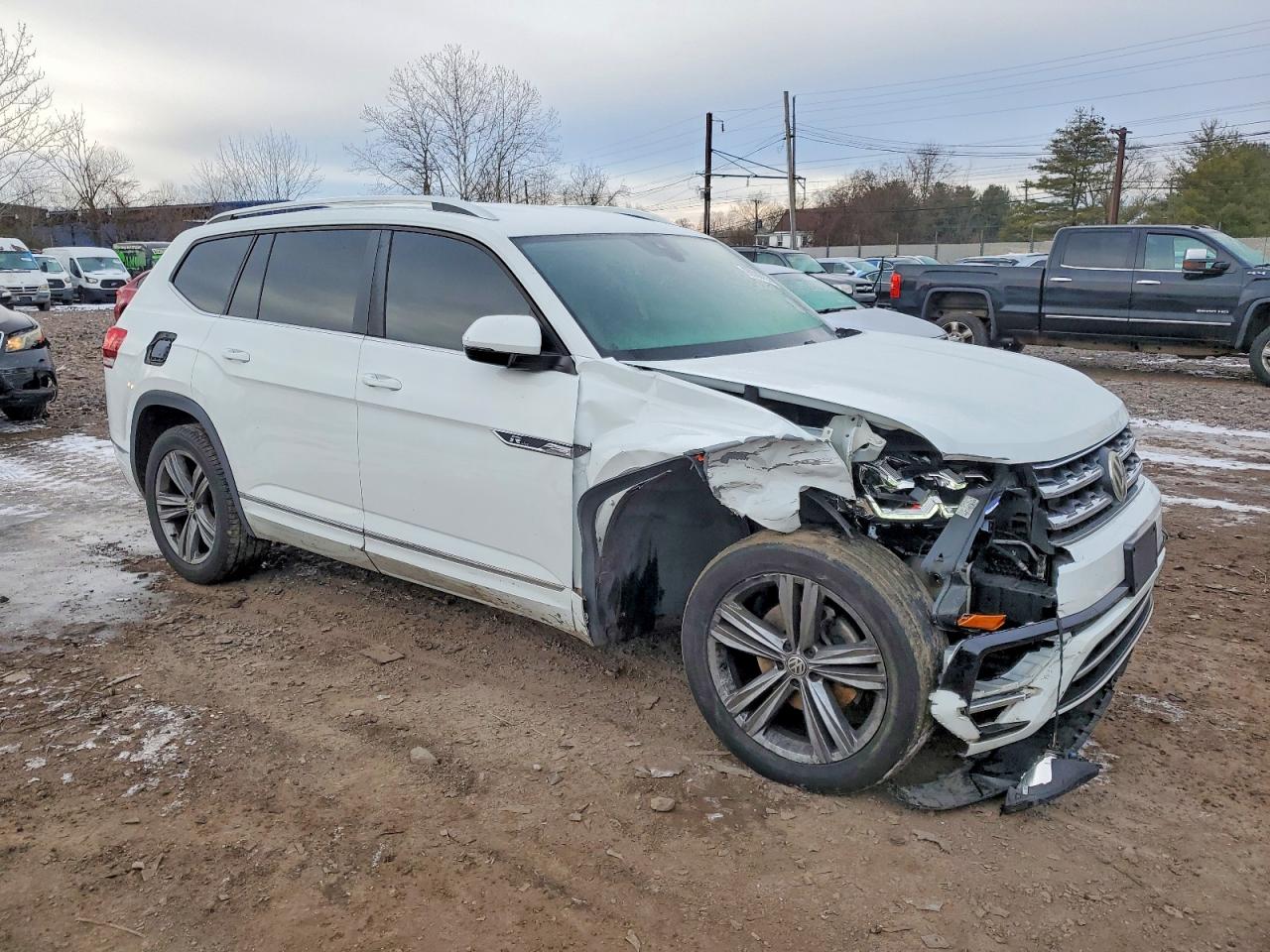 2018 VOLKSWAGEN ATLAS SE photo 4