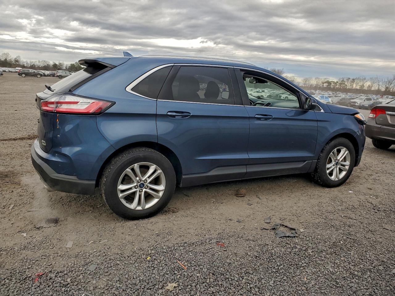 2019 FORD EDGE SEL photo 3