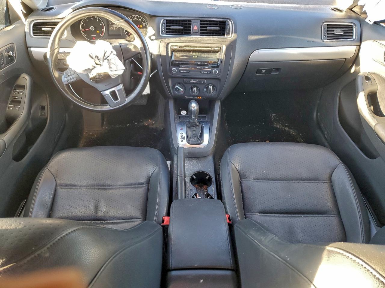 2013 VOLKSWAGEN JETTA SE photo 8
