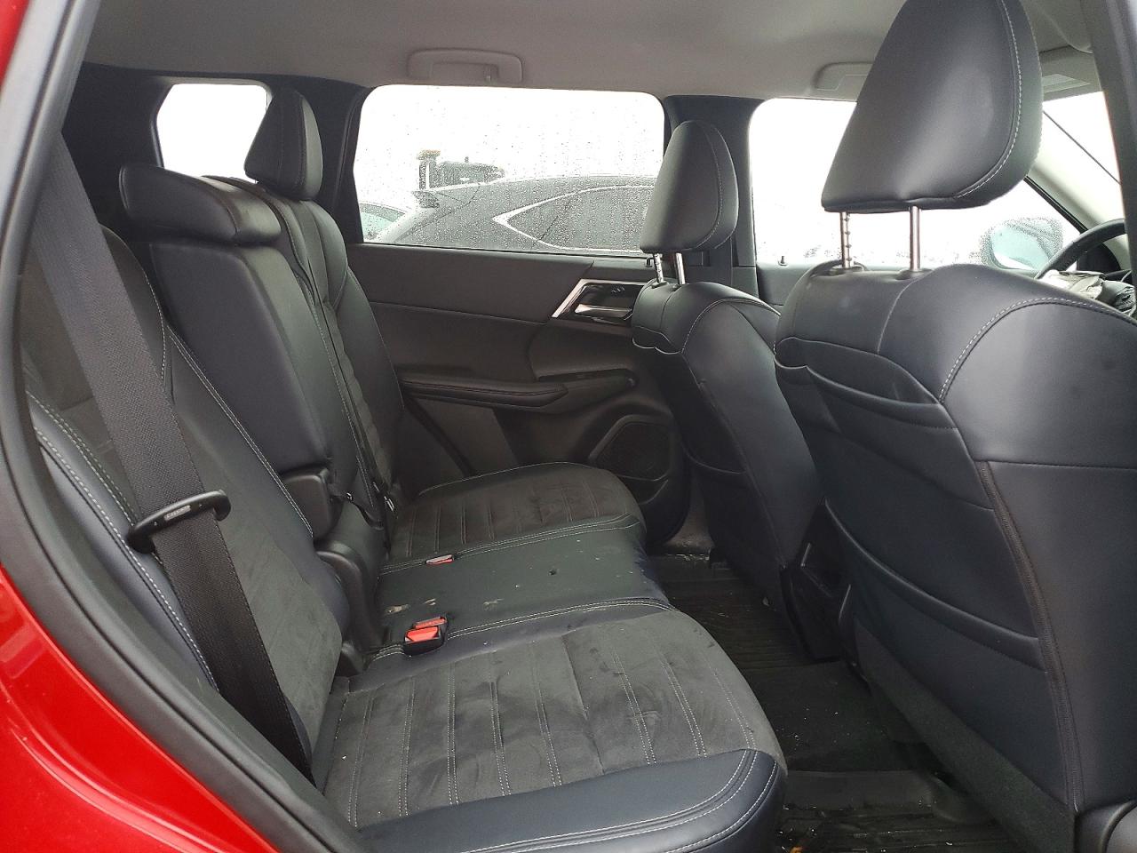 2024 MITSUBISHI OUTLANDER SE photo 11