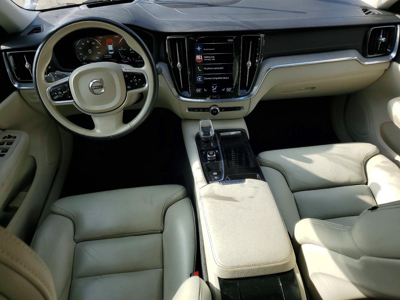 2022 VOLVO S60 T8 RECHARGE INSCRIPTION photo 8