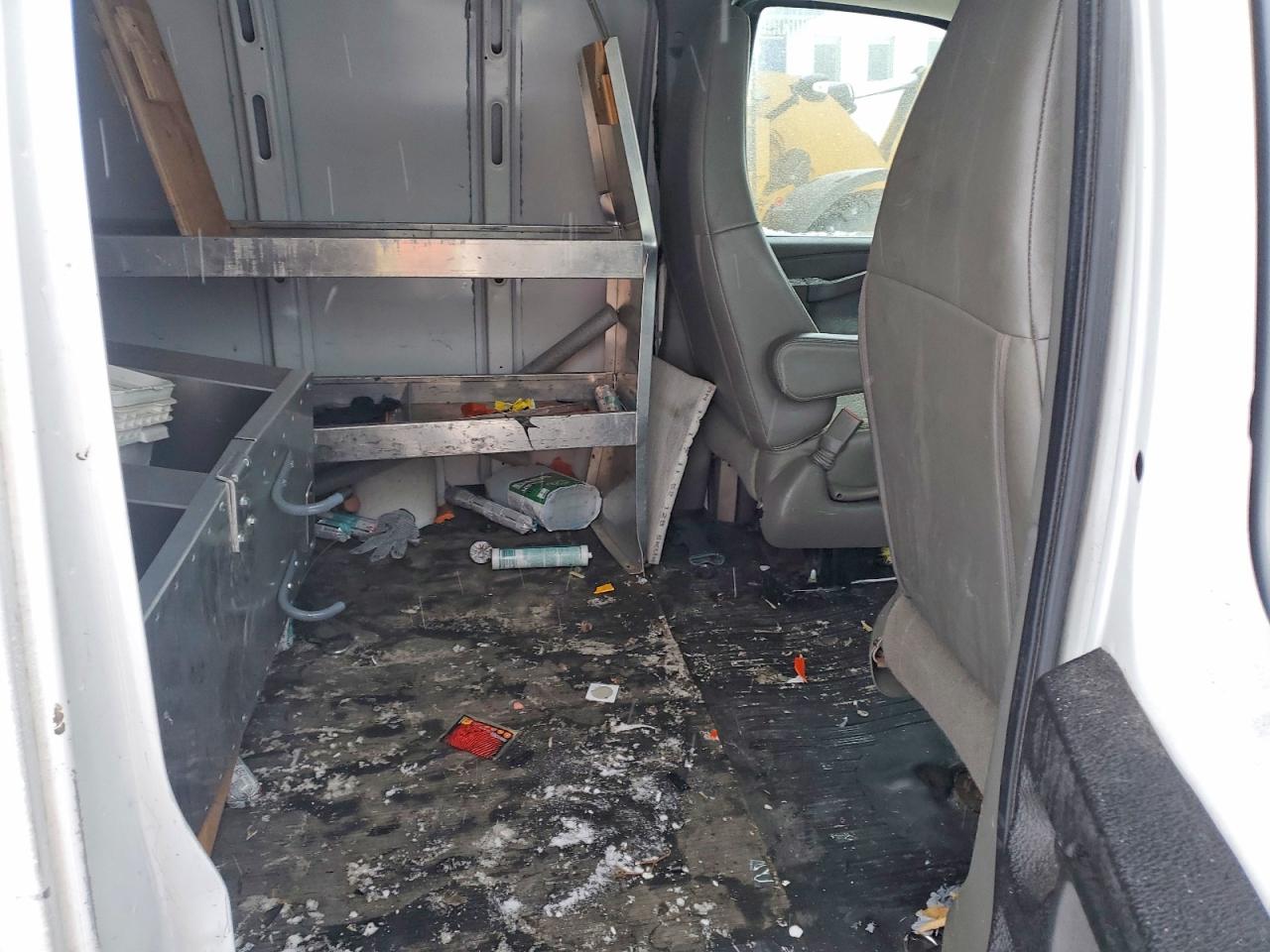 2019 GMC SAVANA G2500 photo 11