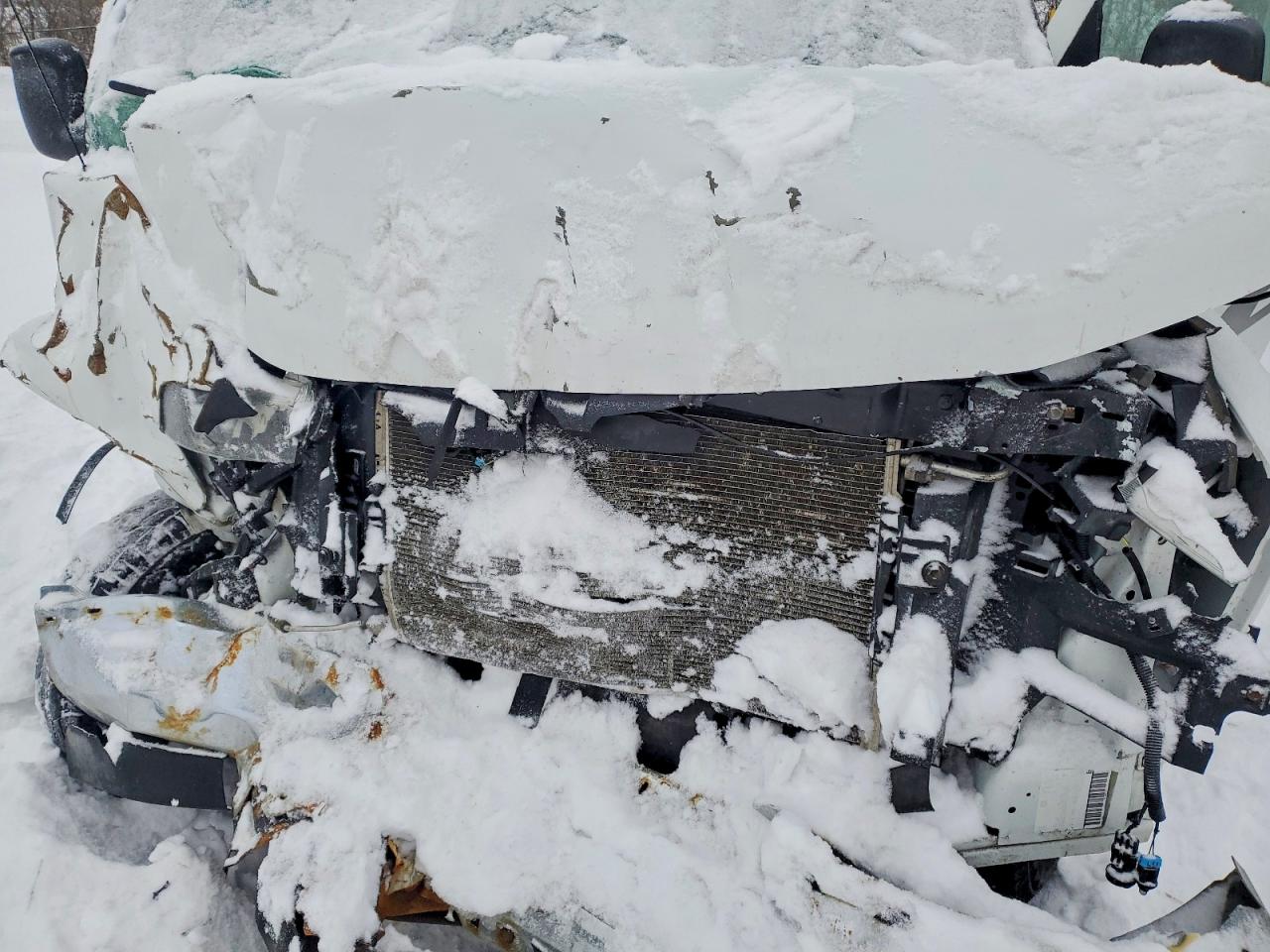 2019 GMC SAVANA G2500 photo 12