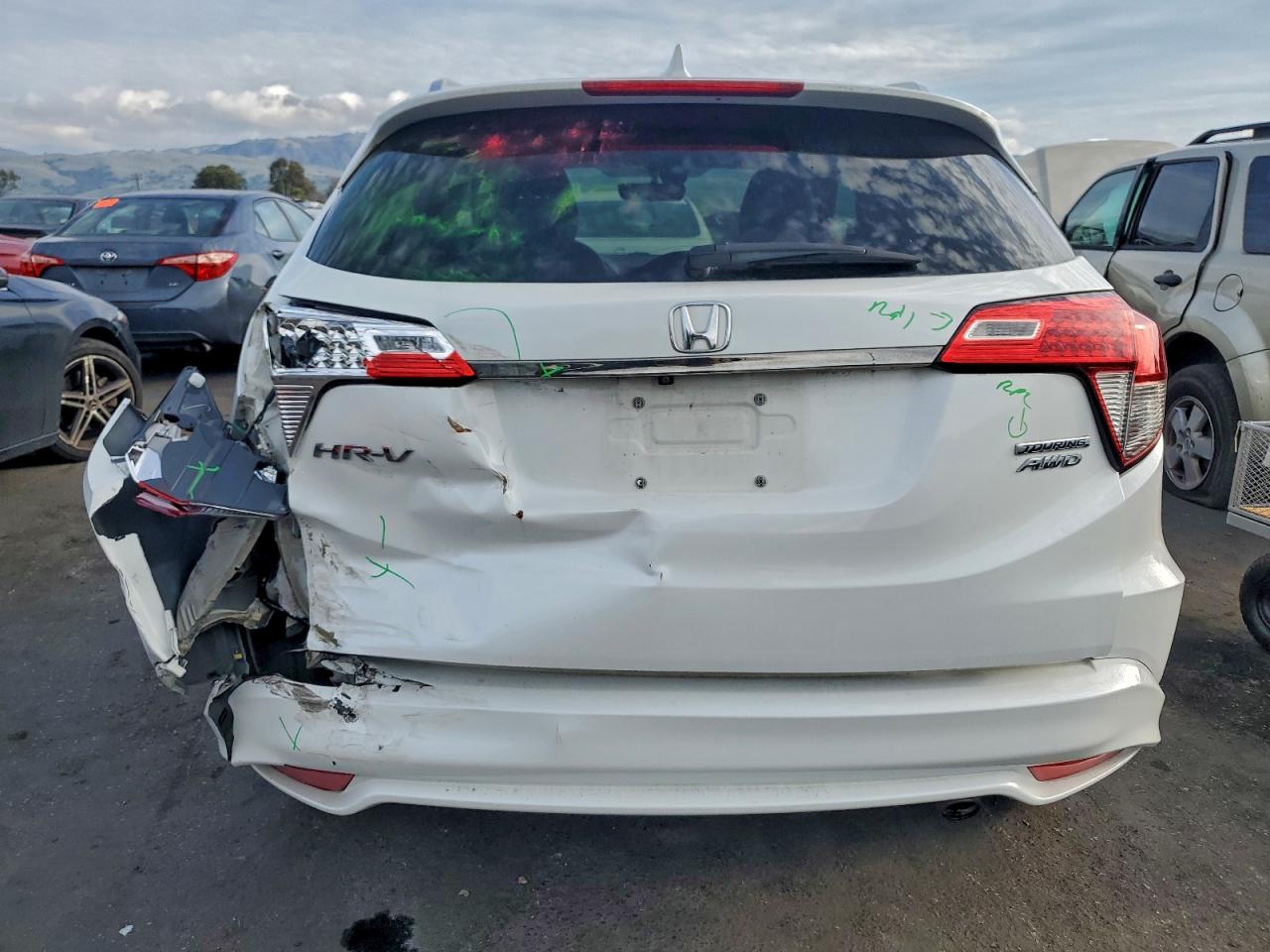 2019 HONDA HR-V TOURING photo 6
