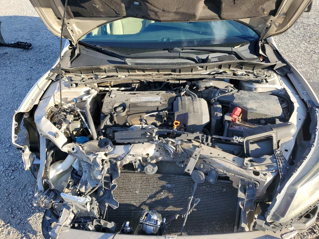 2013 HONDA ACCORD EXL photo 11