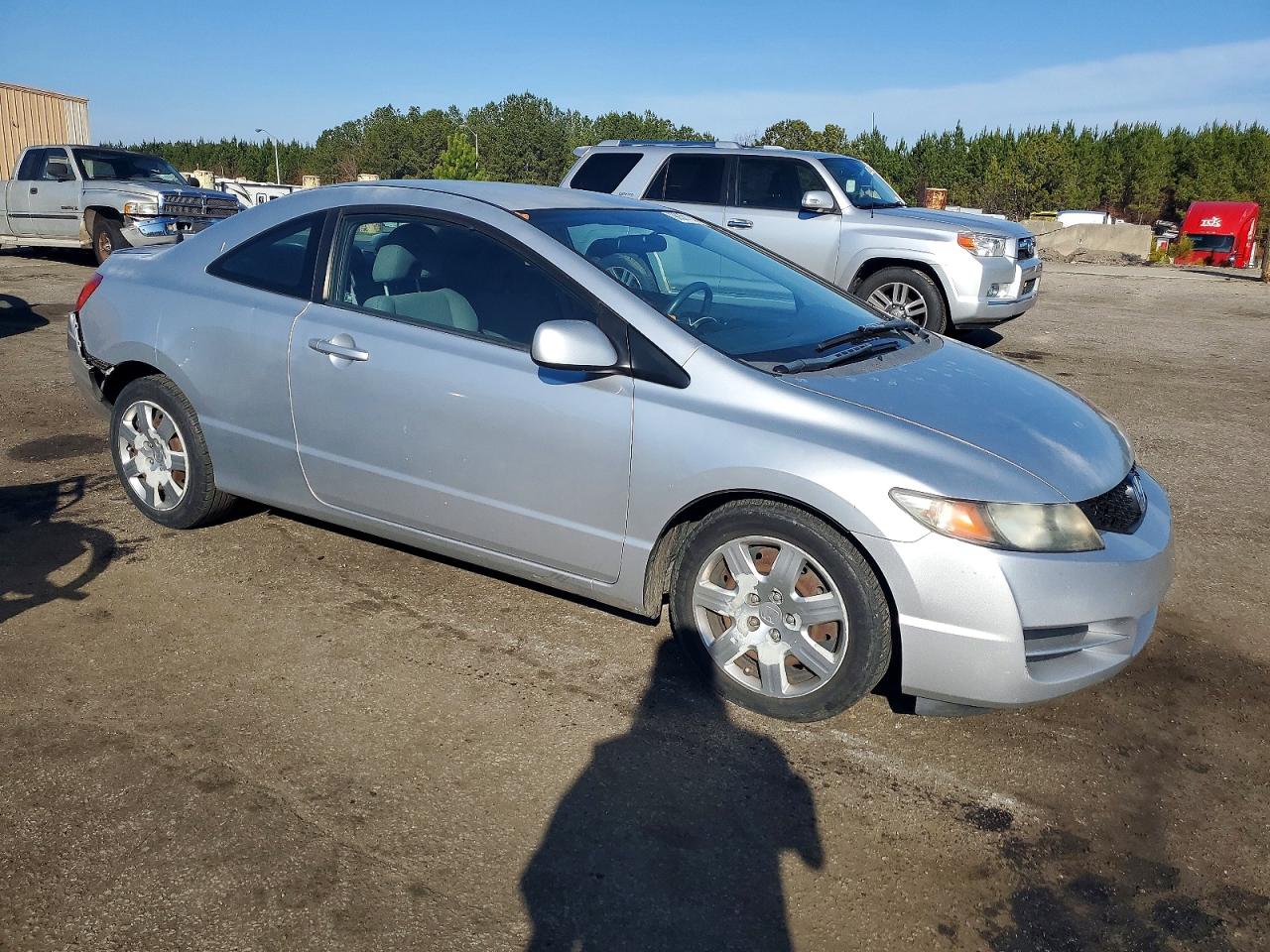 2010 HONDA CIVIC LX photo 4