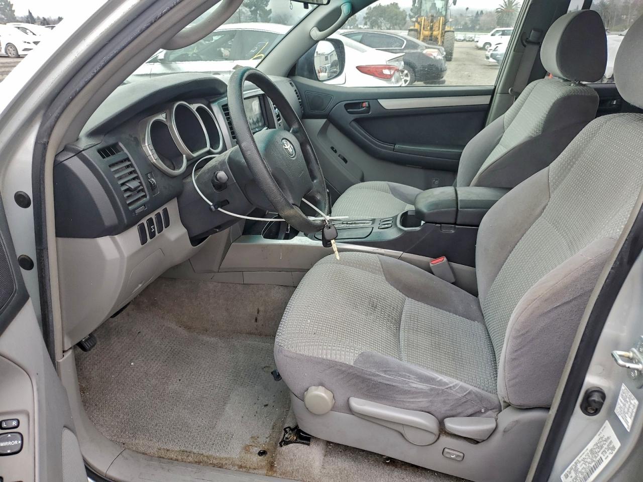 2003 TOYOTA 4RUNNER SR5 photo 7