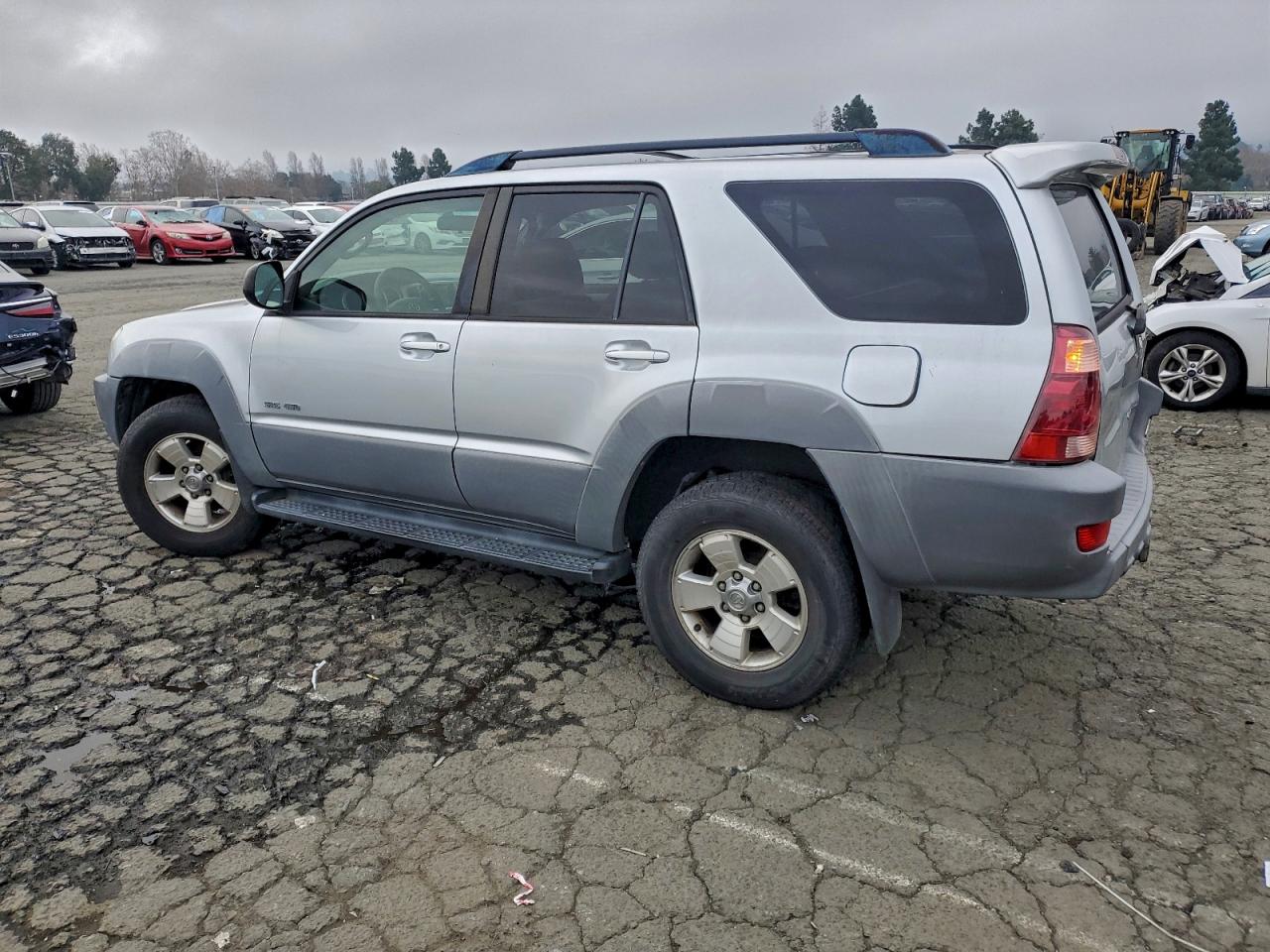 2003 TOYOTA 4RUNNER SR5 photo 2