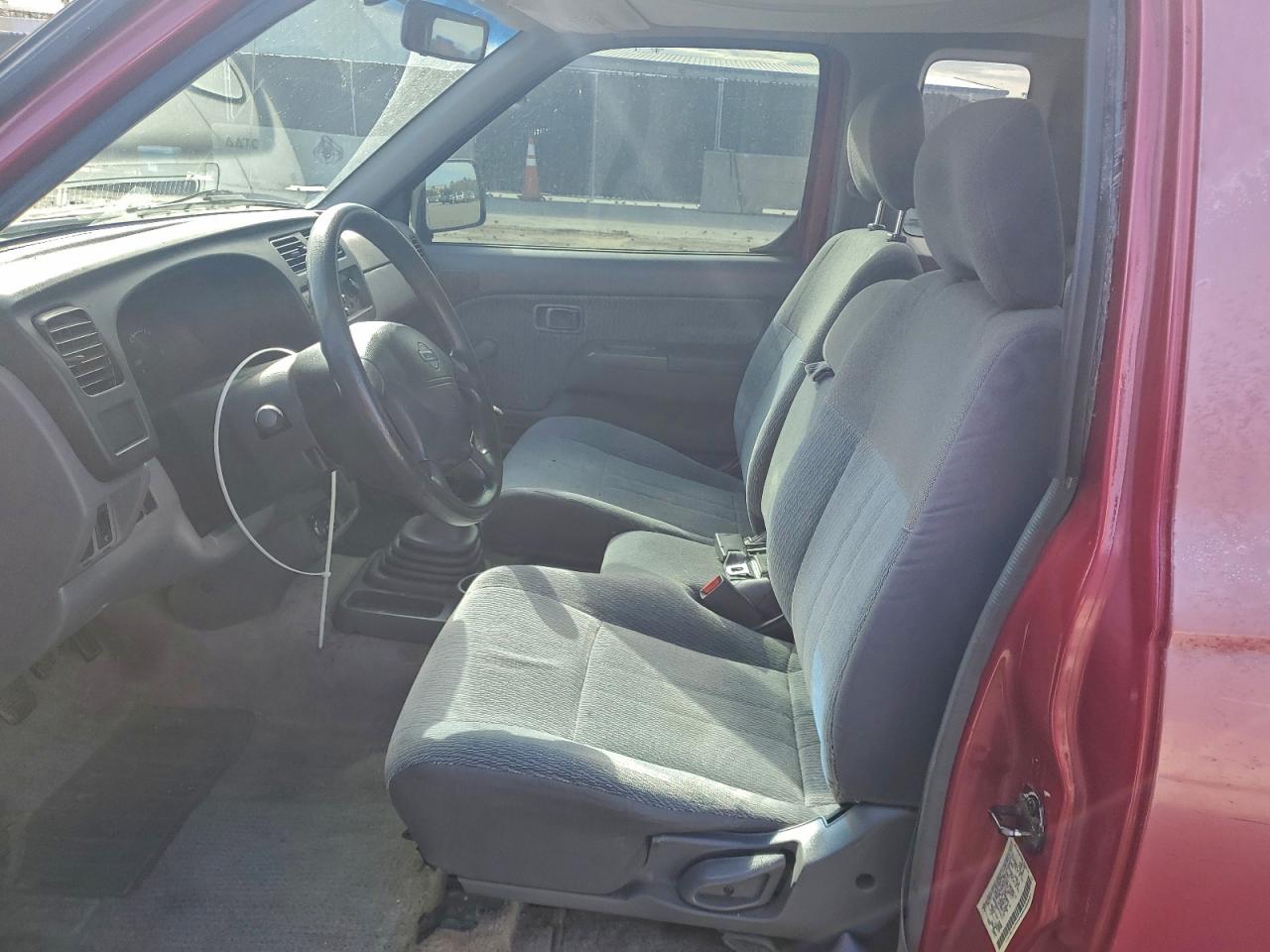1999 NISSAN FRONTIER KING CAB XE photo 7