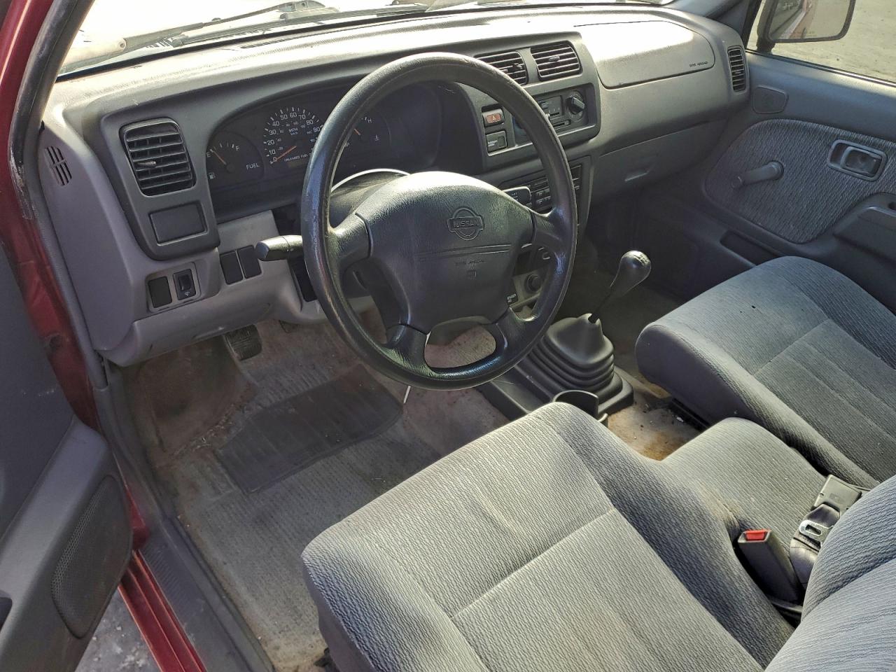 1999 NISSAN FRONTIER KING CAB XE photo 8