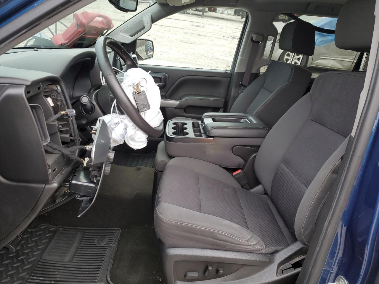 2017 CHEVROLET SILVERADO K1500 LT photo 19