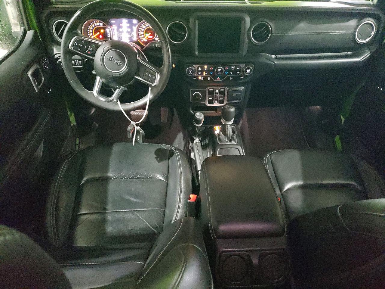 2018 JEEP WRANGLER UNLIMITED SAHARA photo 8