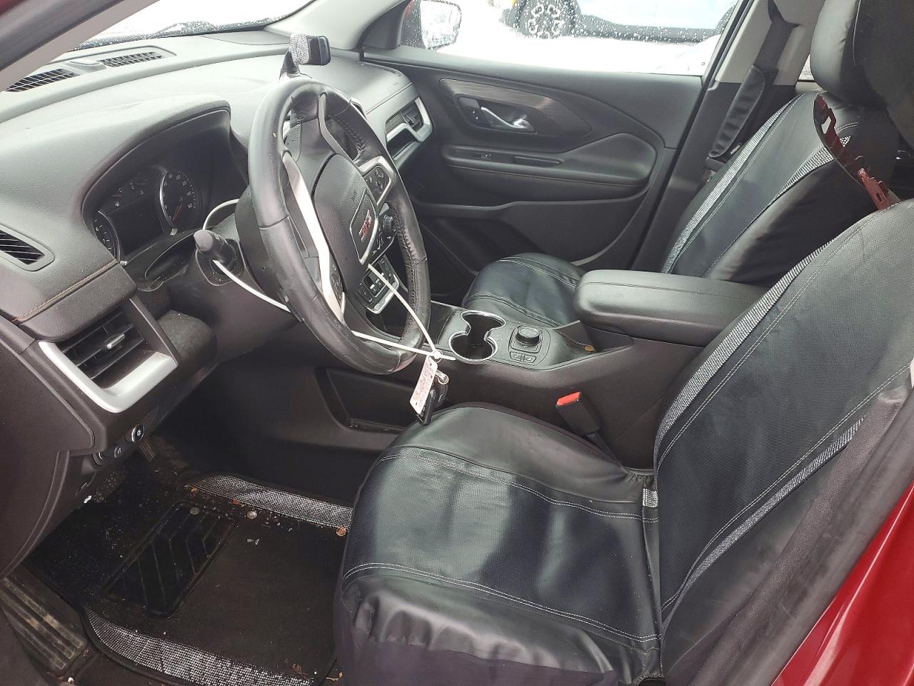 2018 GMC TERRAIN SLT photo 13