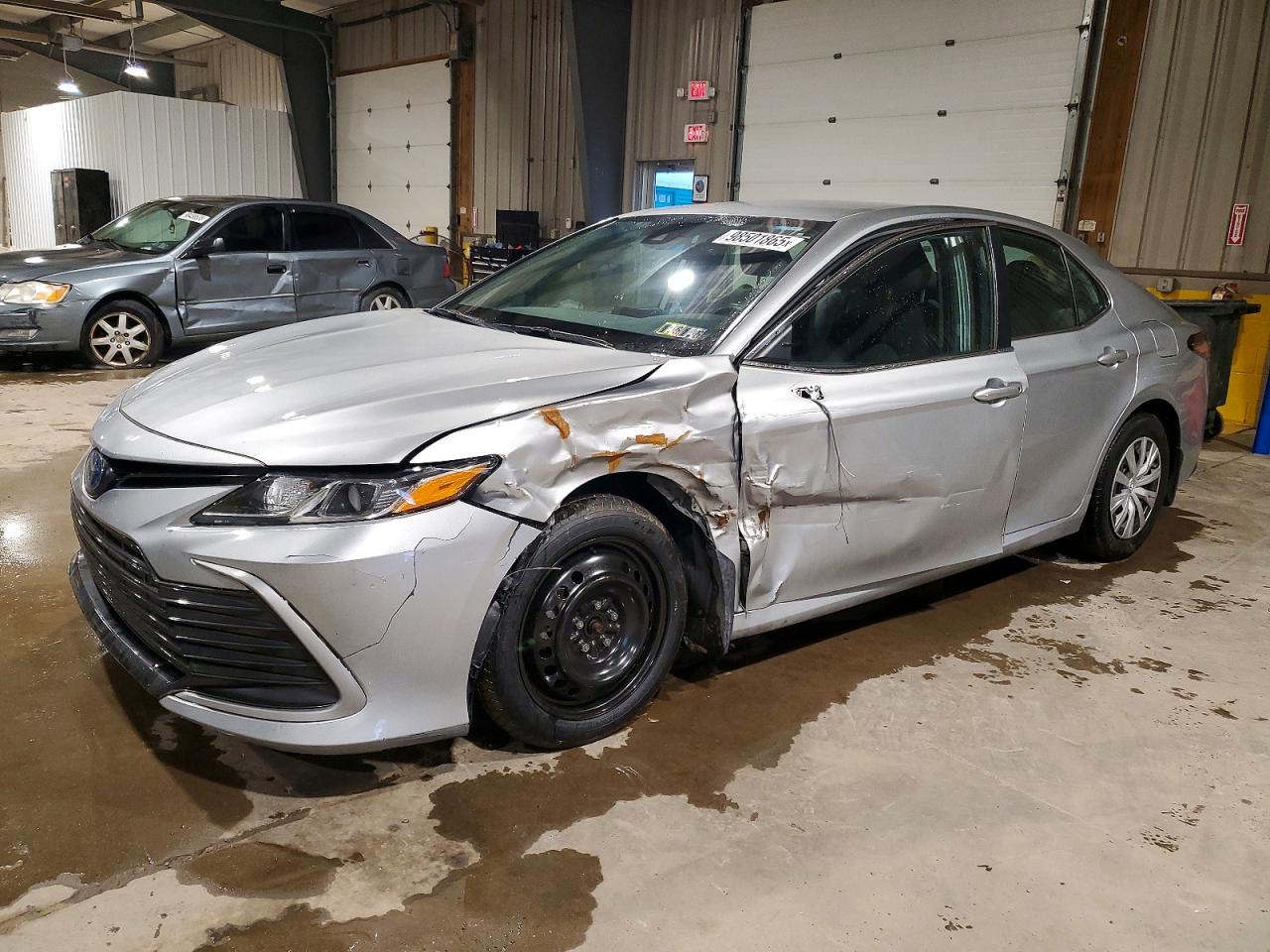 2023 TOYOTA CAMRY