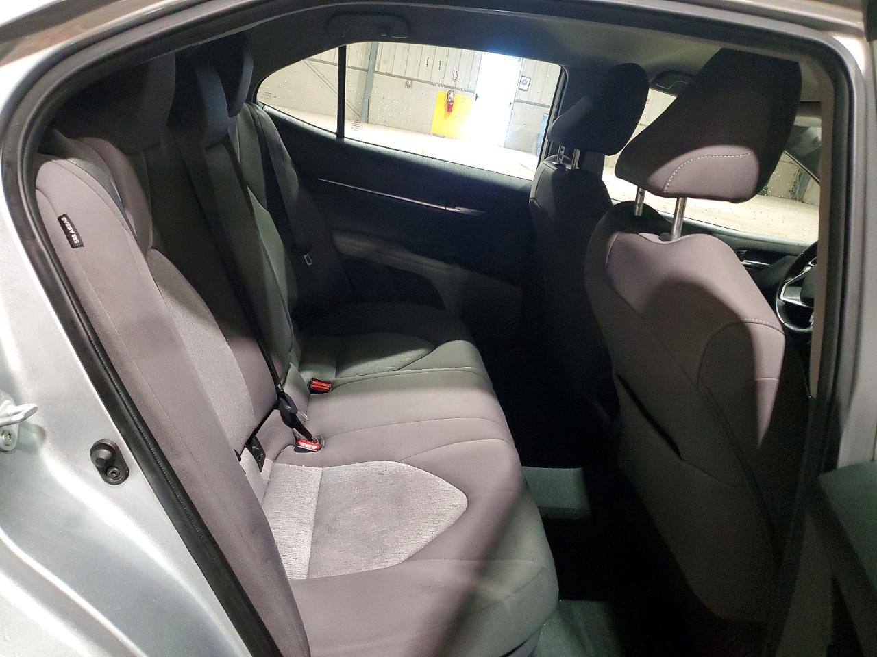 2023 TOYOTA CAMRY LE photo 10