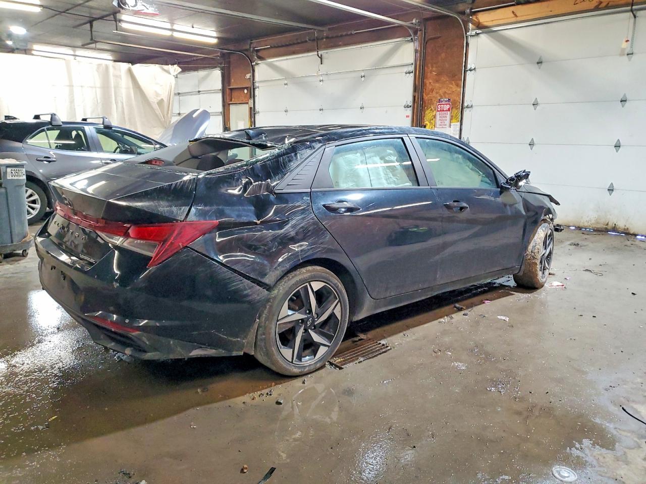 2023 HYUNDAI ELANTRA SEL photo 5