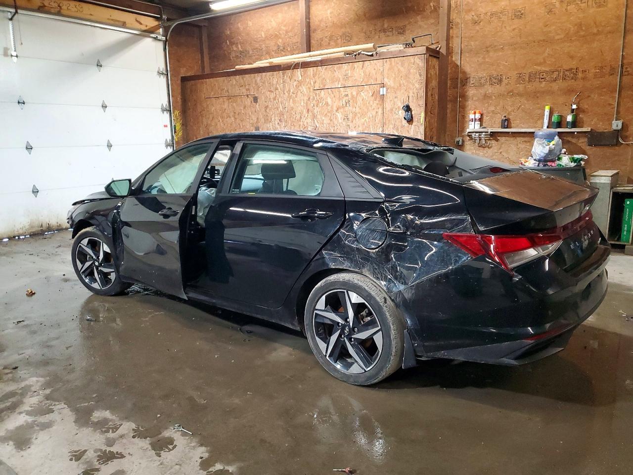 2023 HYUNDAI ELANTRA SEL photo 3
