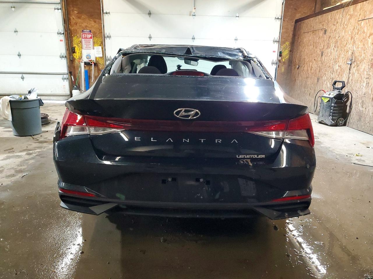 2023 HYUNDAI ELANTRA SEL photo 11