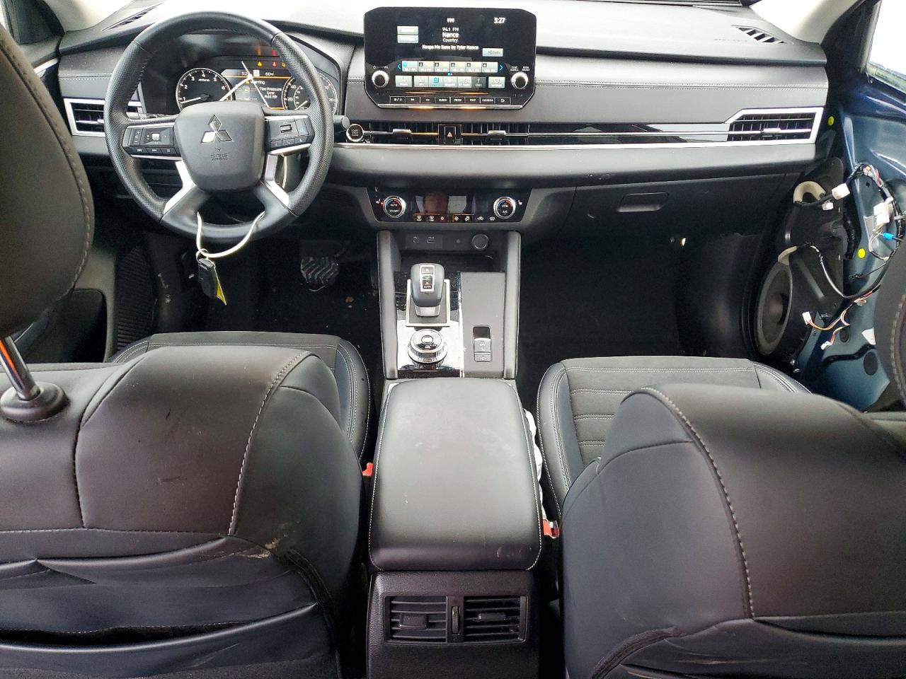 2024 MITSUBISHI OUTLANDER SE photo 8