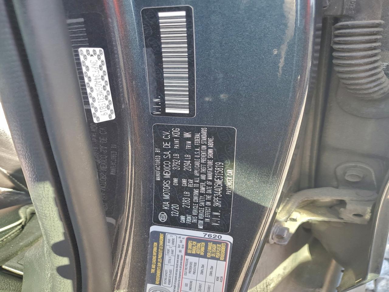 2021 KIA FORTE GT LINE photo 23