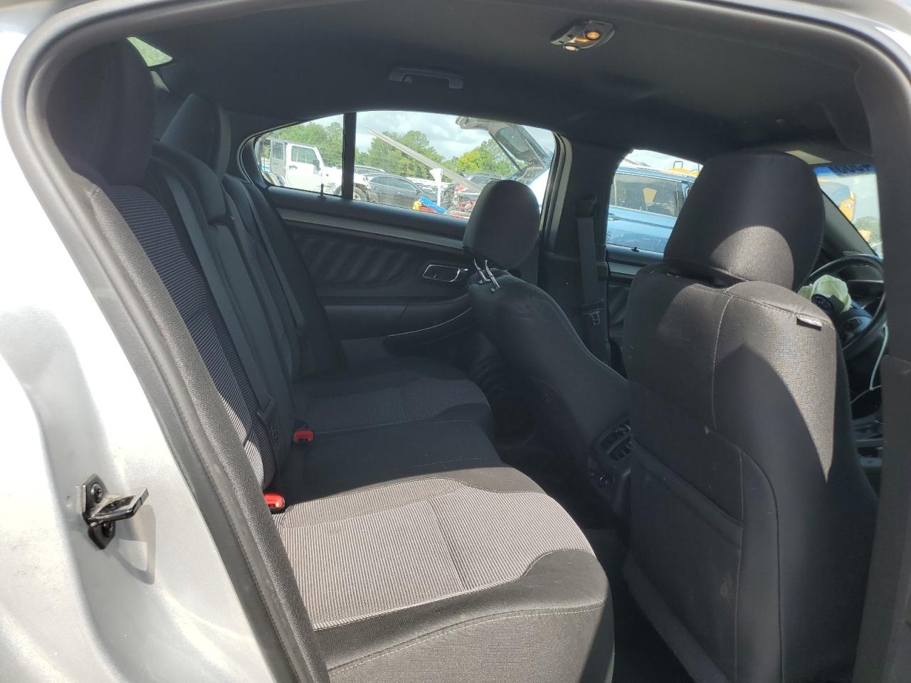 2016 FORD TAURUS SEL photo 19