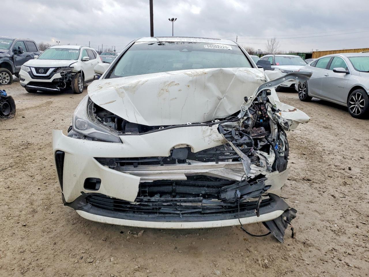 2019 TOYOTA PRIUS photo 5