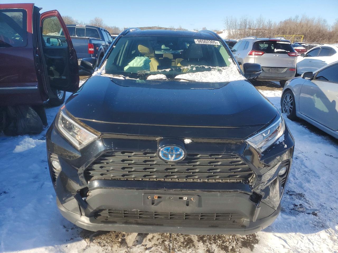 2021 TOYOTA RAV4 XLE PREMIUM photo 9