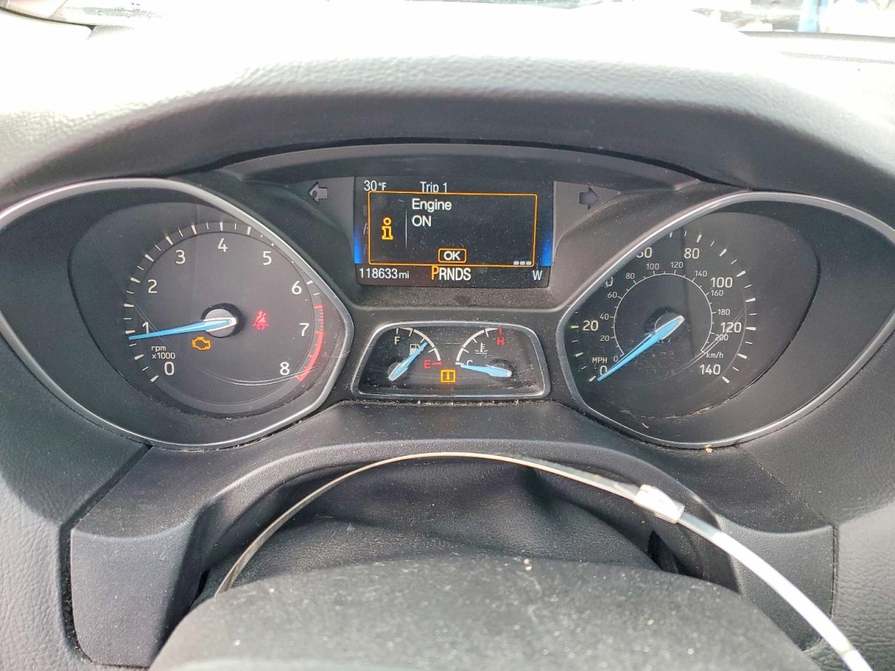 2015 FORD FOCUS SE photo 9