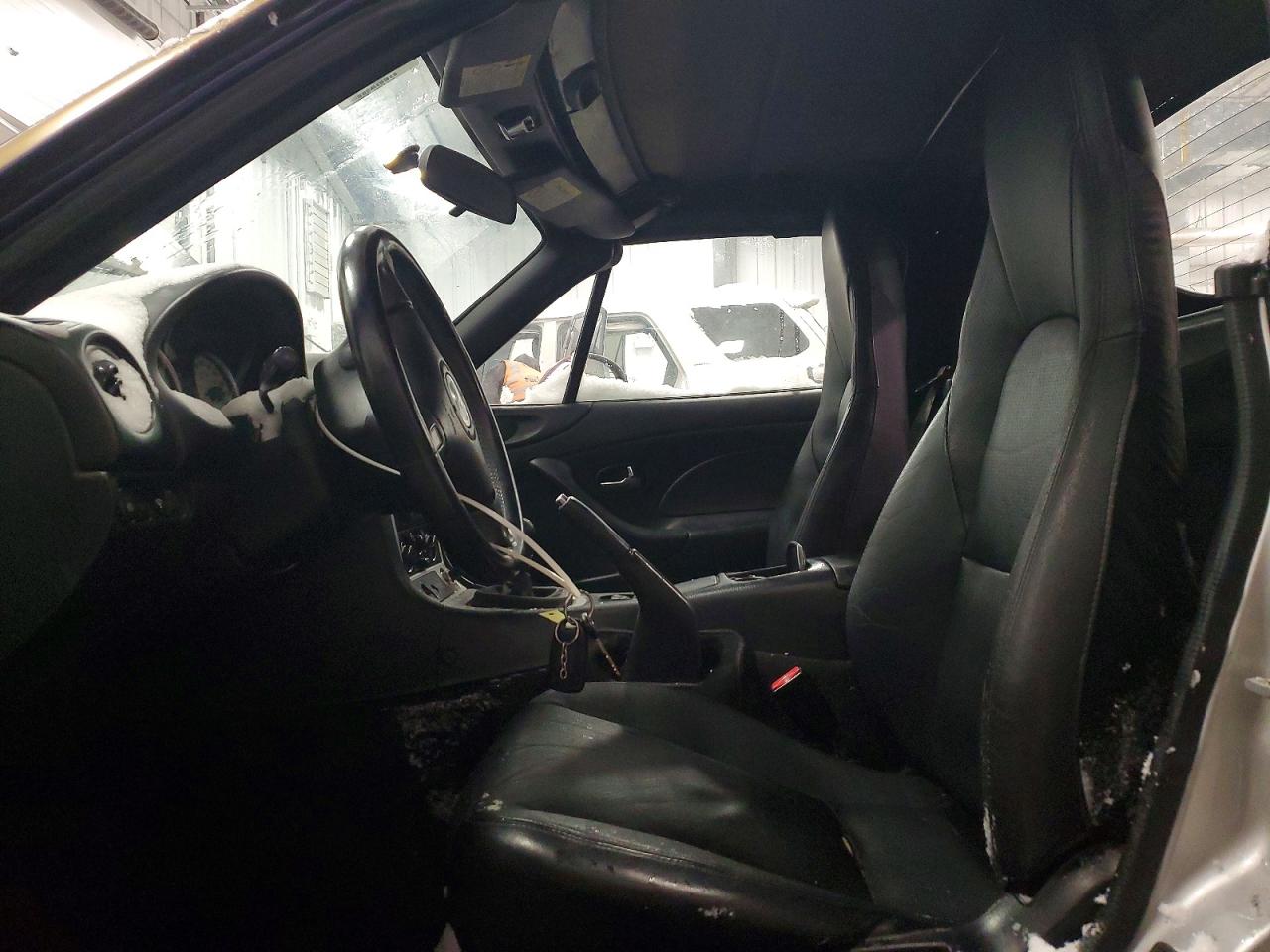 2003 MAZDA MX-5 MIATA BASE photo 7