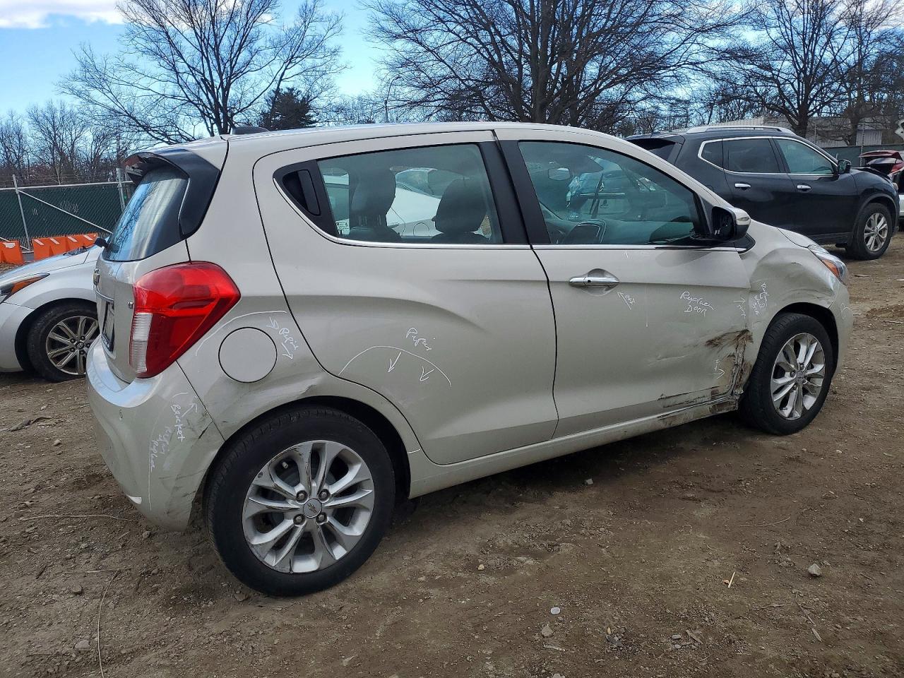 2020 CHEVROLET SPARK 2LT photo 3
