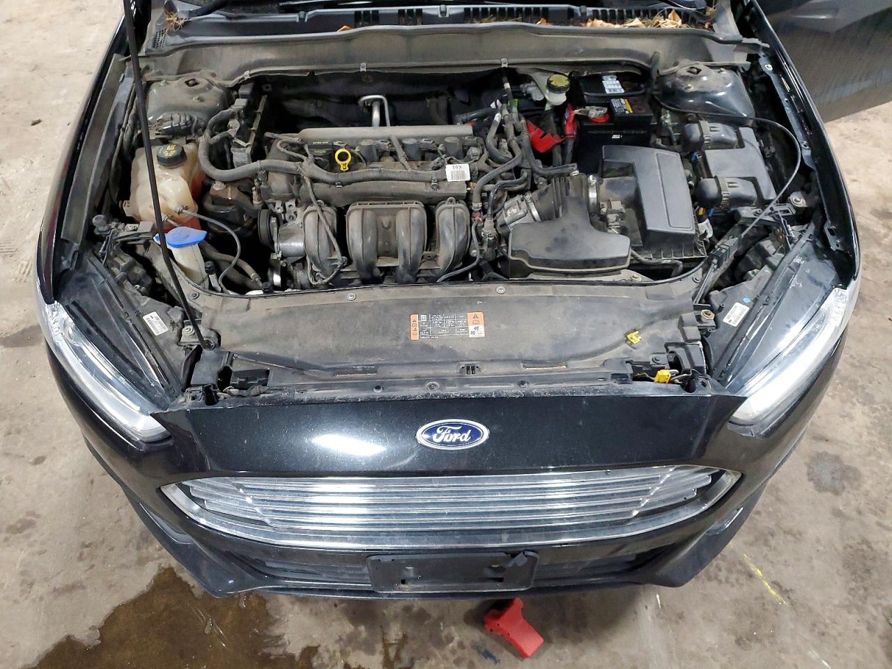 2014 FORD FUSION SE photo 31