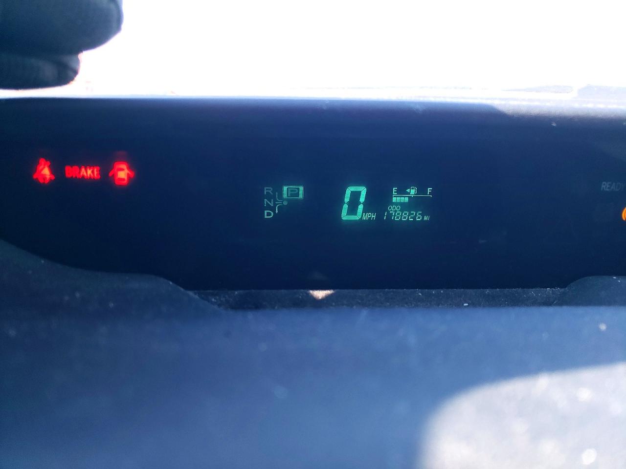 2007 TOYOTA PRIUS photo 9
