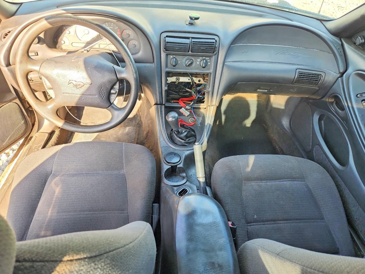 1999 FORD MUSTANG photo 8