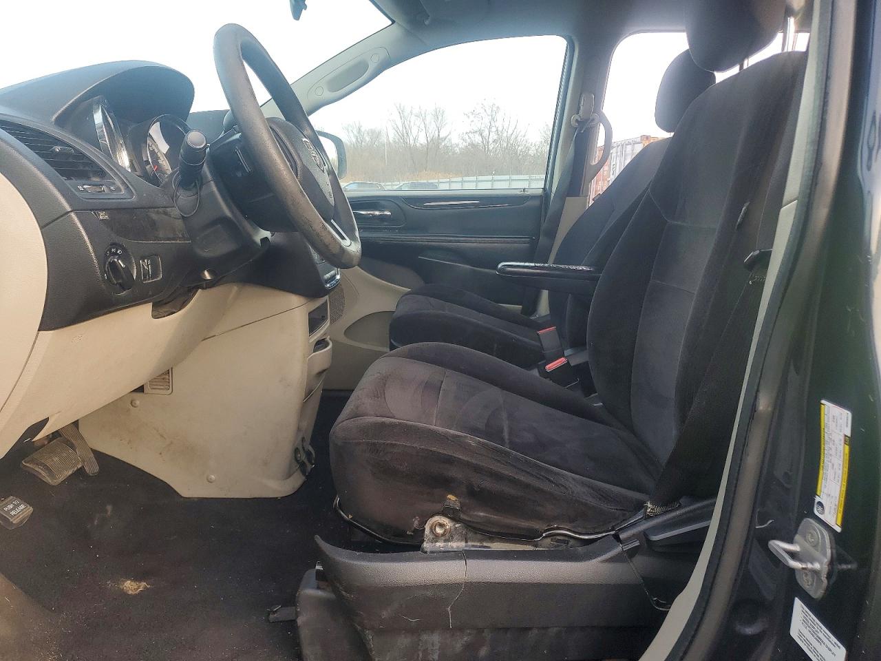 2013 DODGE GRAND CARAVAN SE photo 7