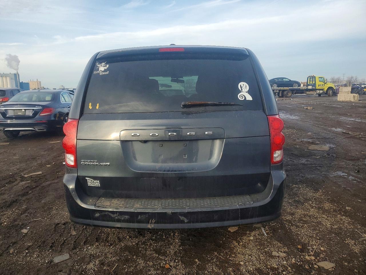 2013 DODGE GRAND CARAVAN SE photo 6