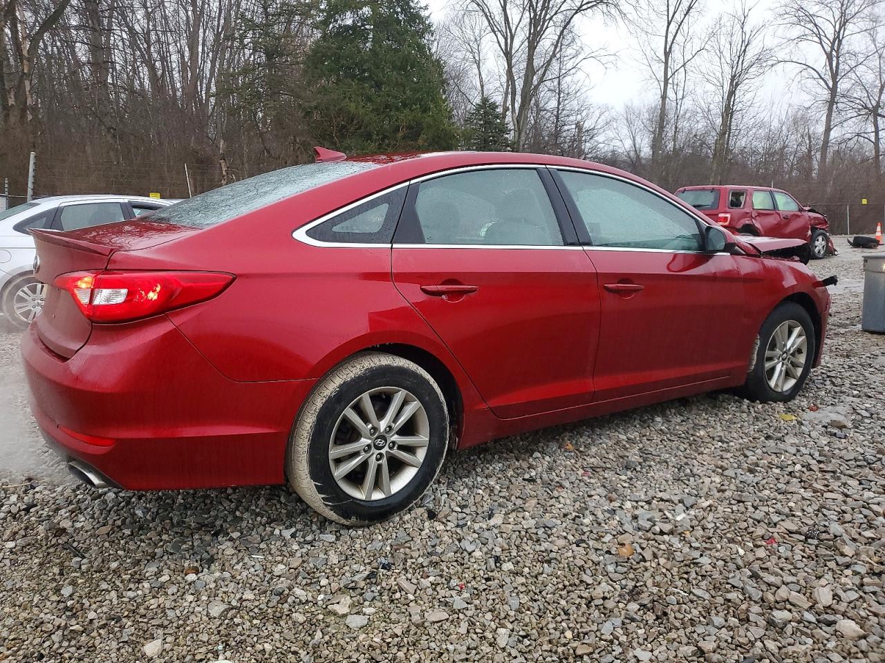2015 HYUNDAI SONATA SE photo 3