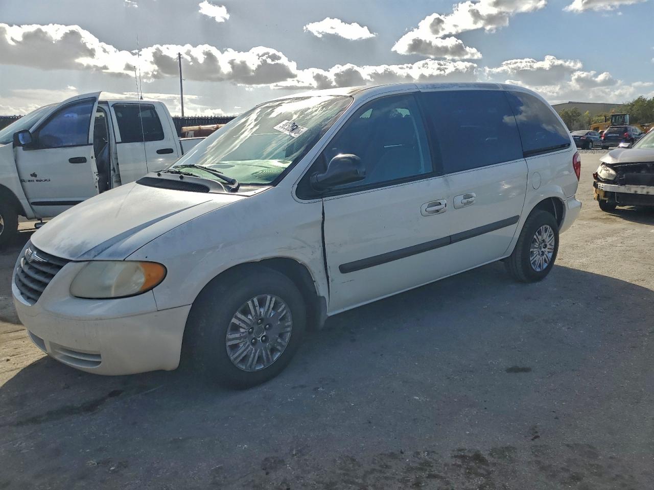 2007 CHRYSLER TOWN & COUNTRY