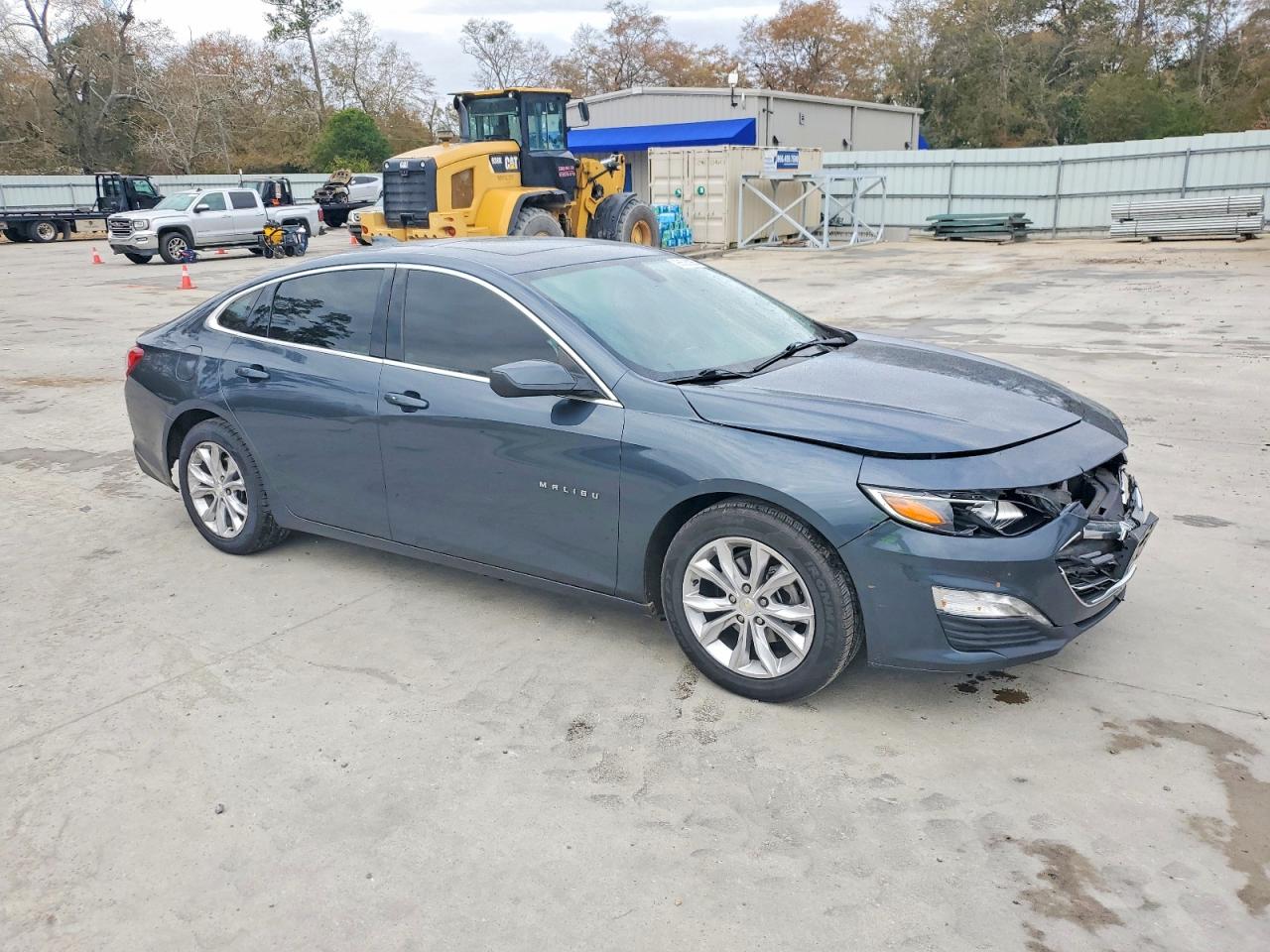 2020 CHEVROLET MALIBU LT photo 4