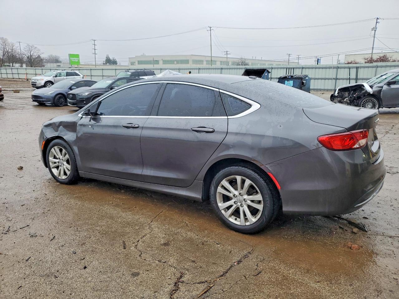 2015 CHRYSLER 200 LIMITED photo 2