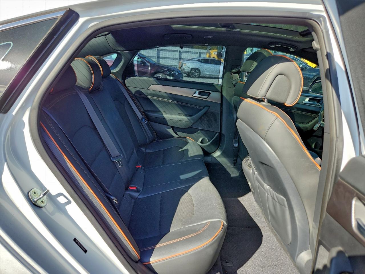 2015 HYUNDAI SONATA SPORT photo 10