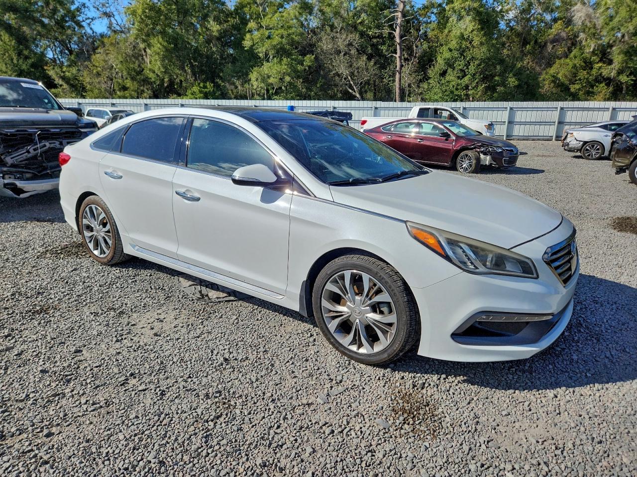 2015 HYUNDAI SONATA SPORT photo 4